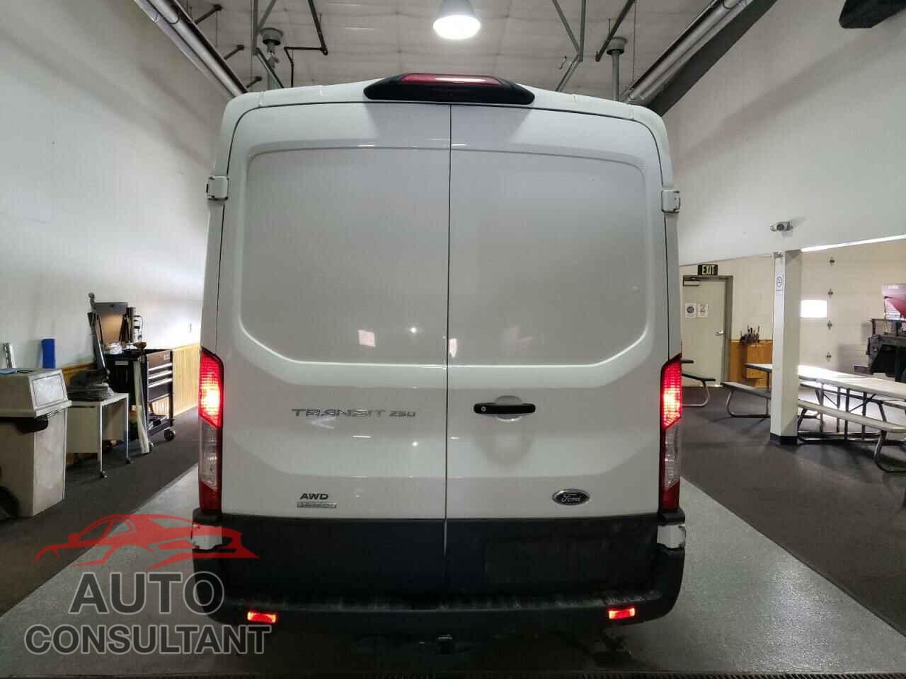 FORD TRANSIT 2021 - 1FTBR2CG2MKA40366