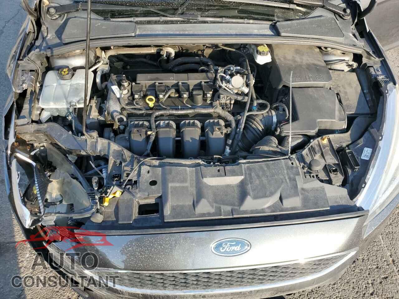 FORD FOCUS 2017 - 1FADP3E27HL339055