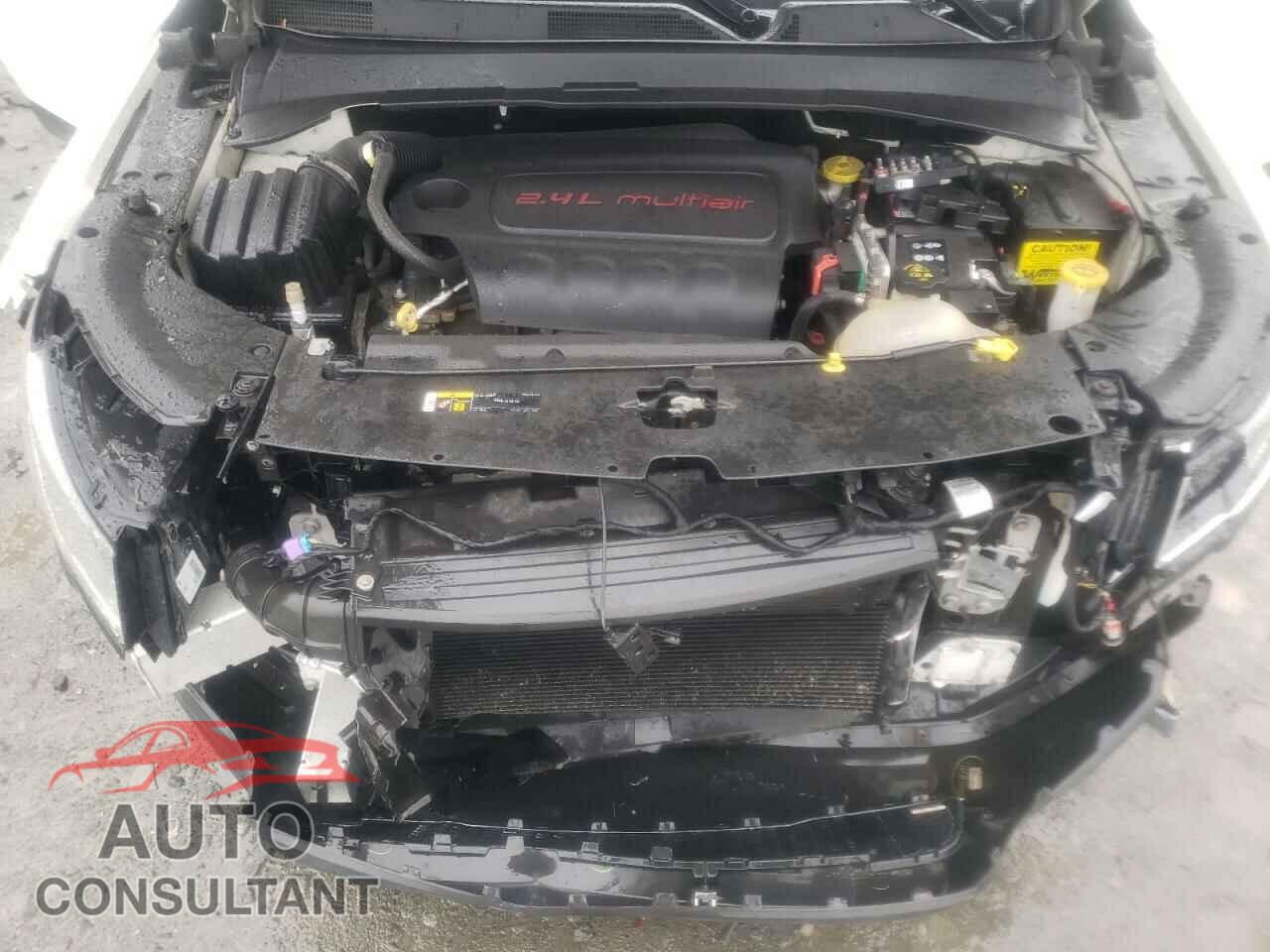 JEEP COMPASS 2018 - 3C4NJDBB3JT403032
