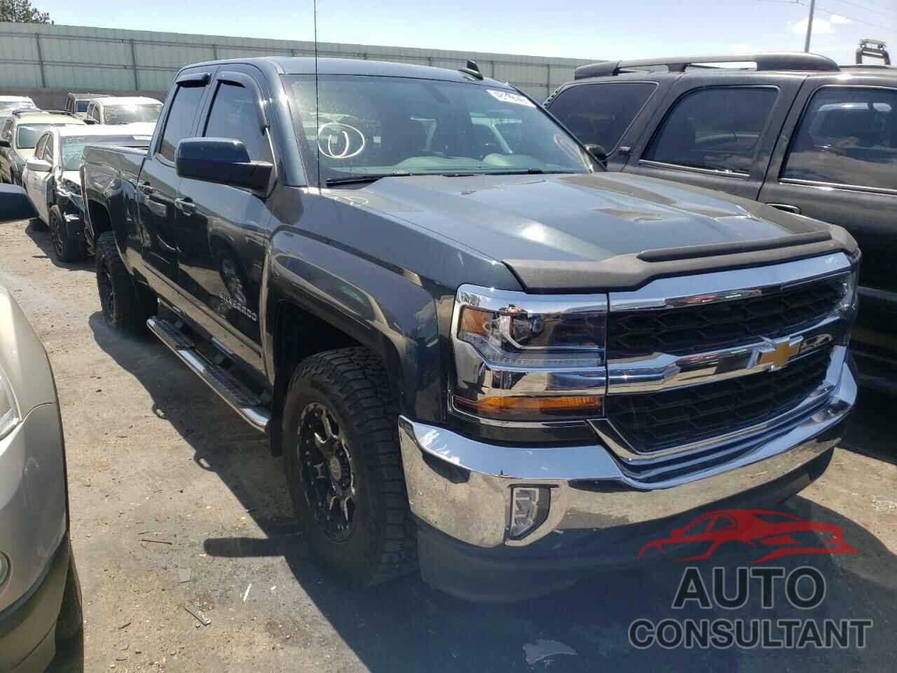 CHEVROLET SILVERADO 2018 - 1GCRCREC3JZ318200