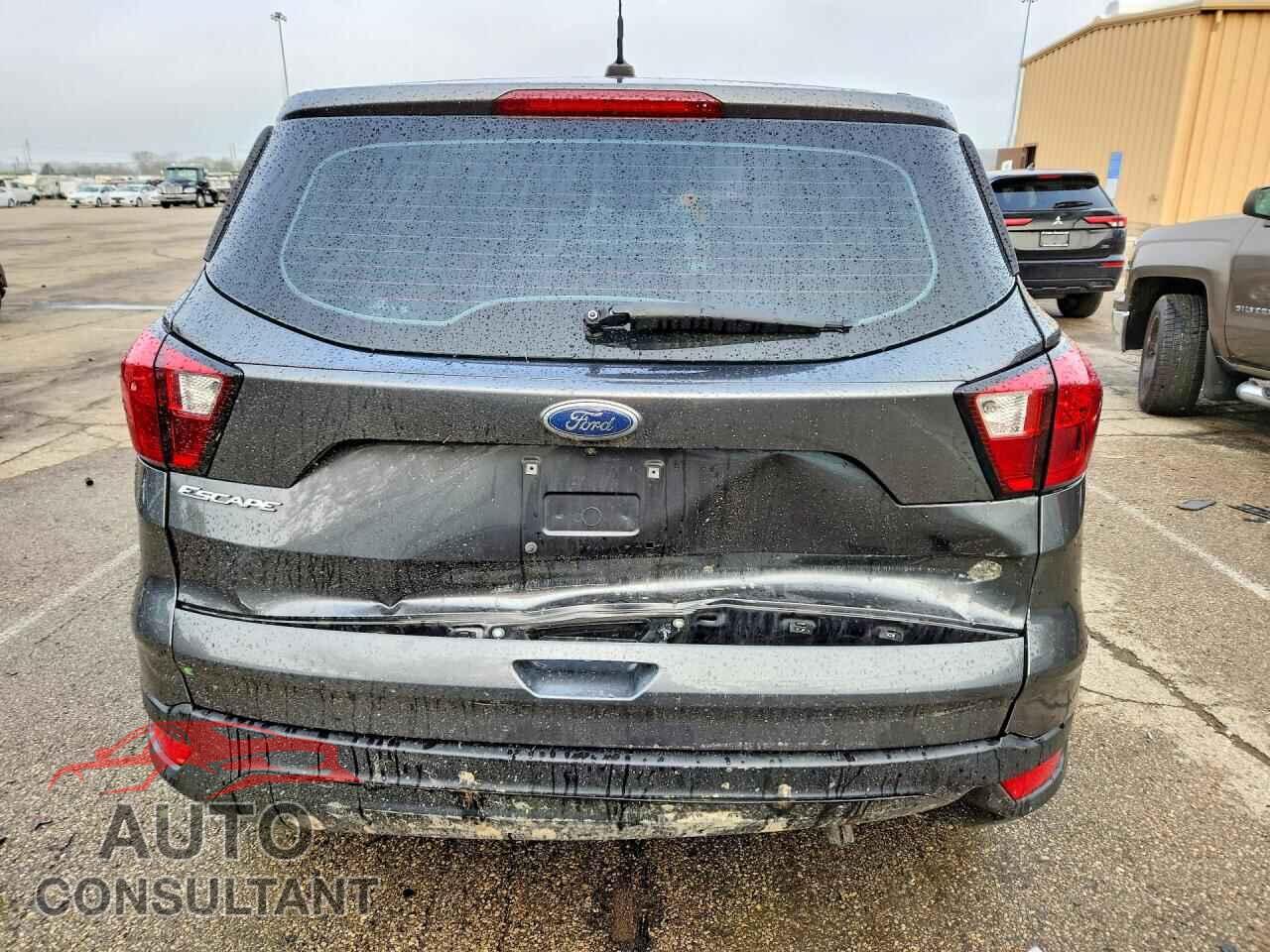 FORD ESCAPE 2019 - 1FMCU0F7XKUB99071