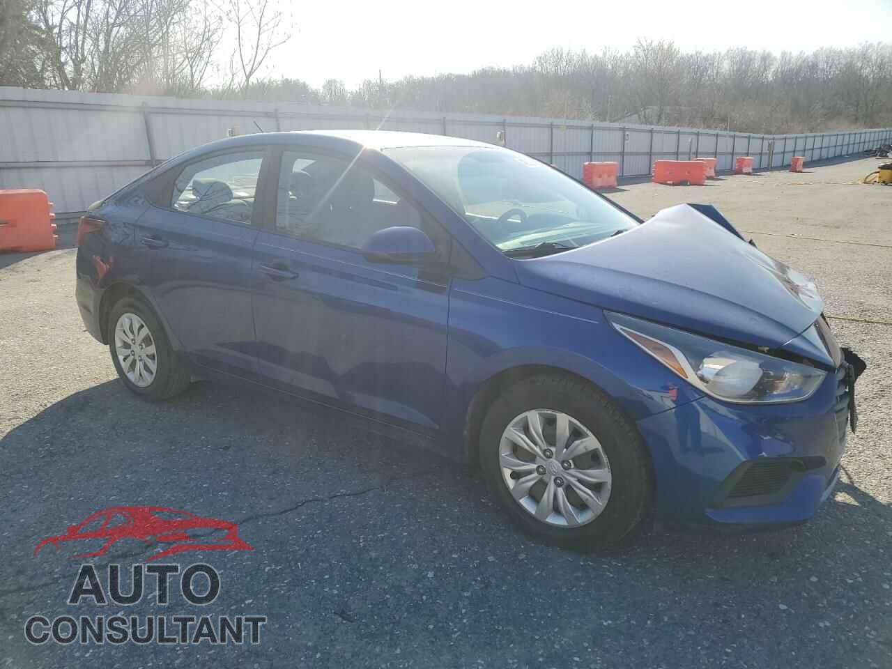 HYUNDAI ACCENT 2018 - 3KPC24A30JE028106