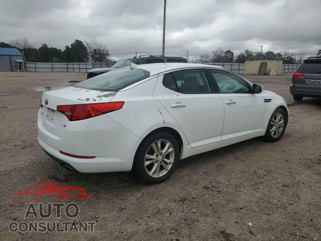 KIA OPTIMA 2013 - 5XXGM4A71DG139354