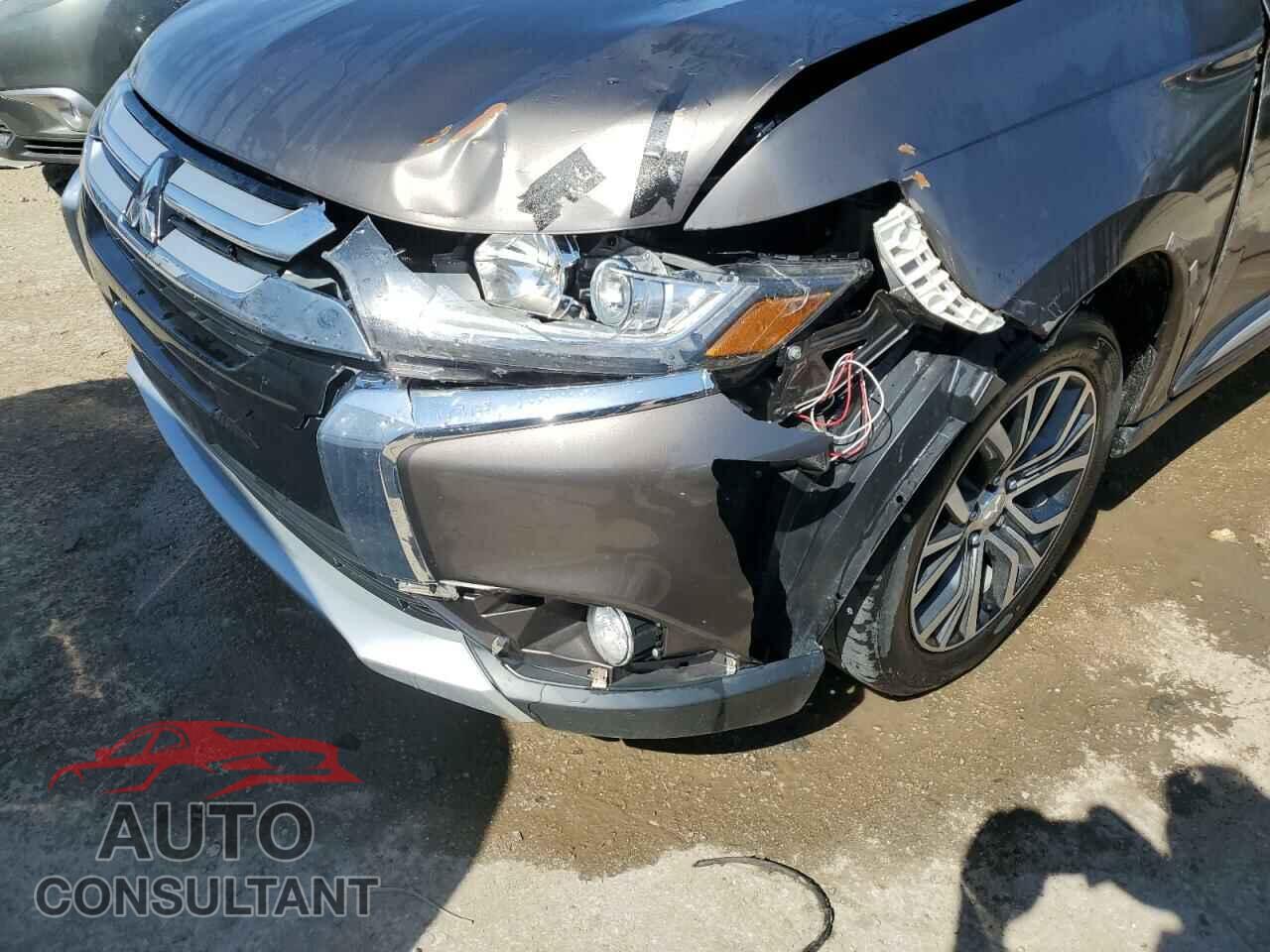 MITSUBISHI OUTLANDER 2017 - JA4AD2A39HZ054704