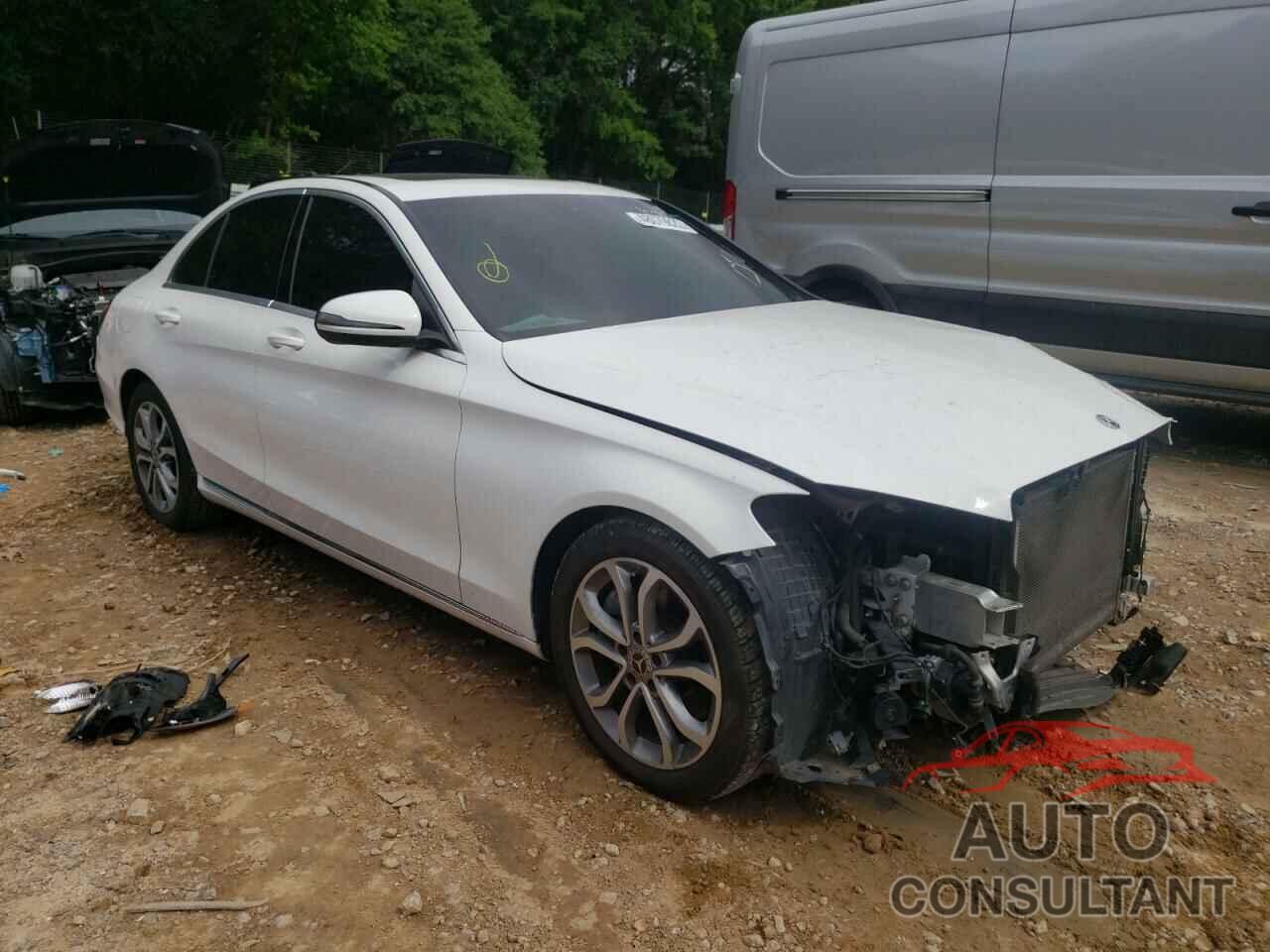 MERCEDES-BENZ C-CLASS 2018 - 55SWF4JB4JU239438