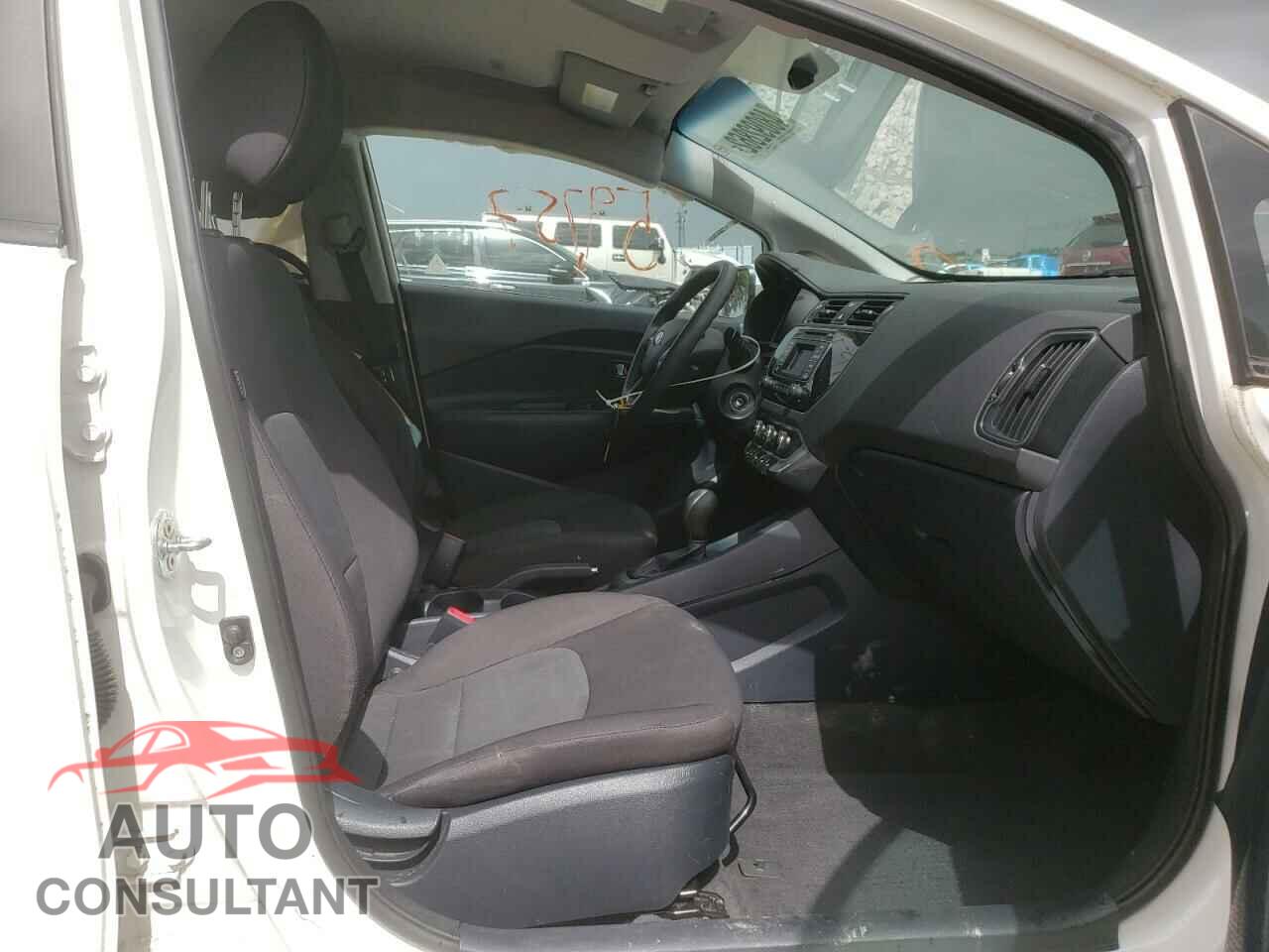KIA RIO 2017 - KNADM4A39H6044929