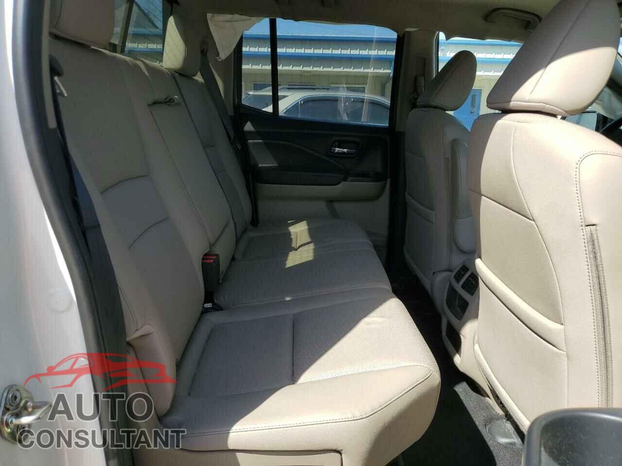 HONDA RIDGELINE 2017 - 5FPYK3F70HB025455