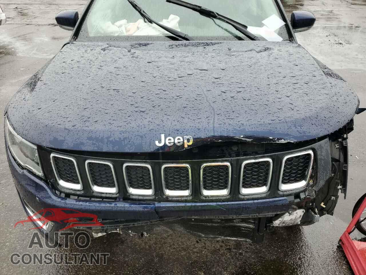 JEEP COMPASS 2018 - 3C4NJDCB4JT200441