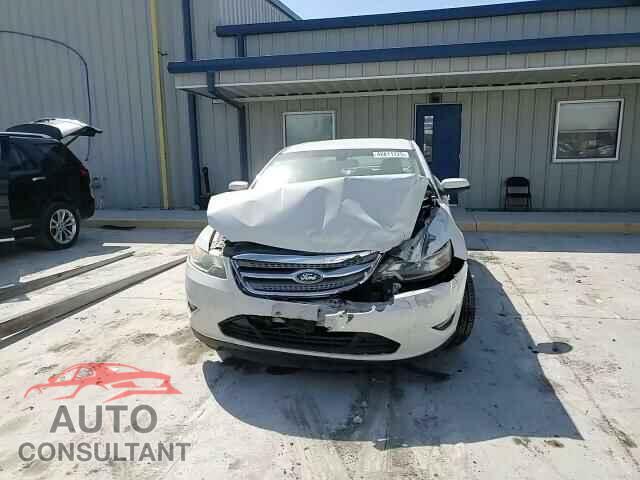 FORD TAURUS 2011 - 1FAHP2EW4BG174855