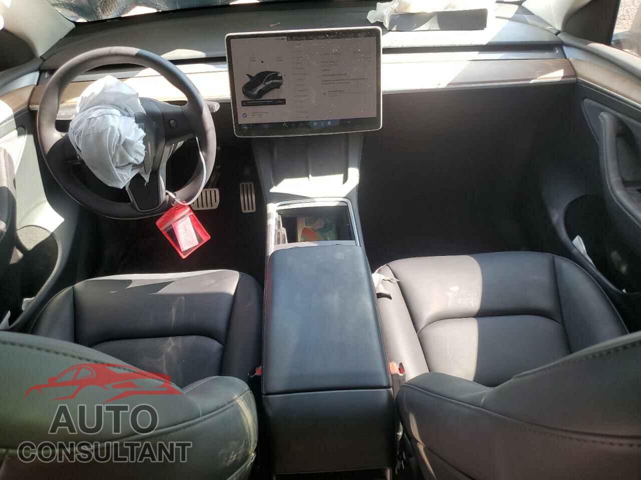 TESLA MODEL Y 2024 - 7SAYGDEFXRF045726