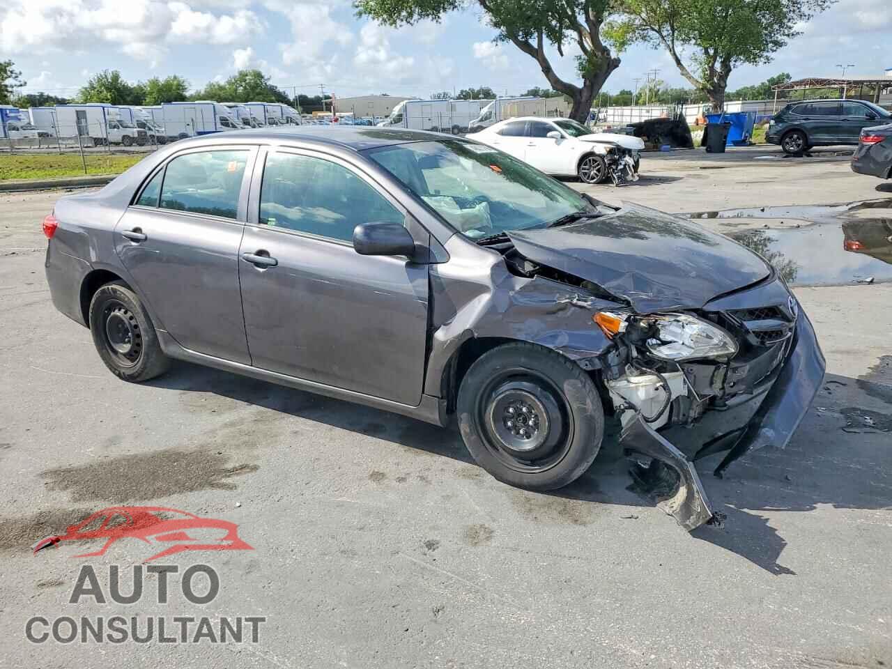 TOYOTA COROLLA 2013 - 5YFBU4EE2DP189142