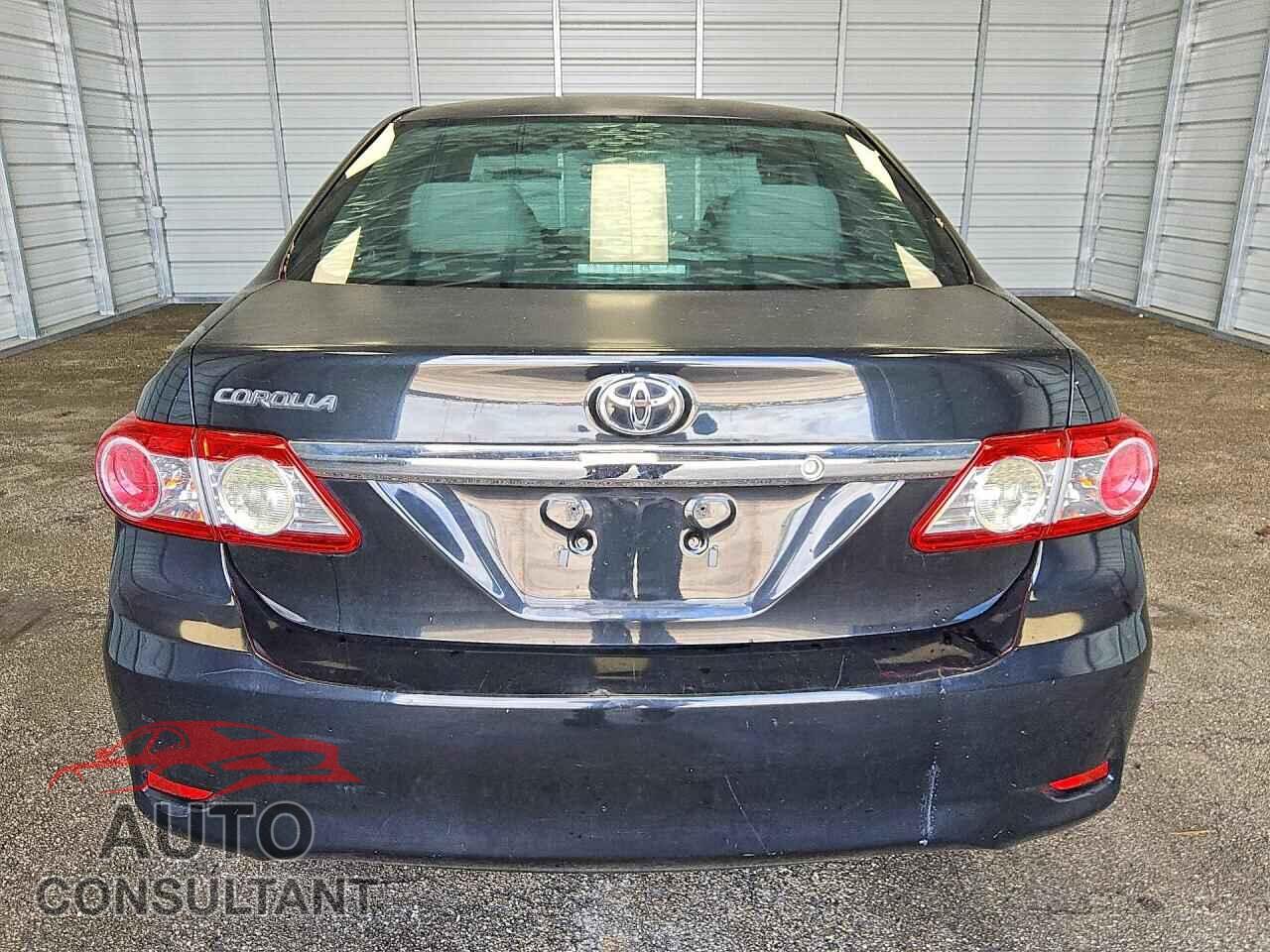 TOYOTA COROLLA 2013 - 2T1BU4EE9DC114437