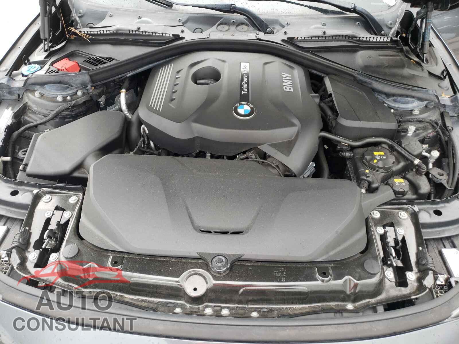 BMW 3 SERIES 2017 - WBA8B9C30HK886017