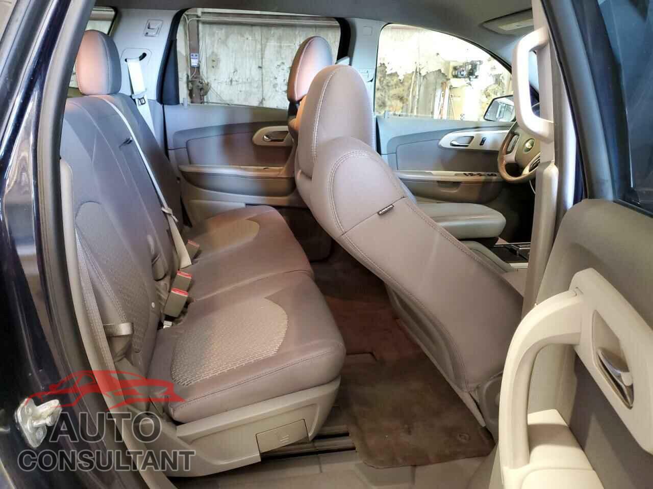 CHEVROLET TRAVERSE 2012 - 1GNKVFED5CJ349802