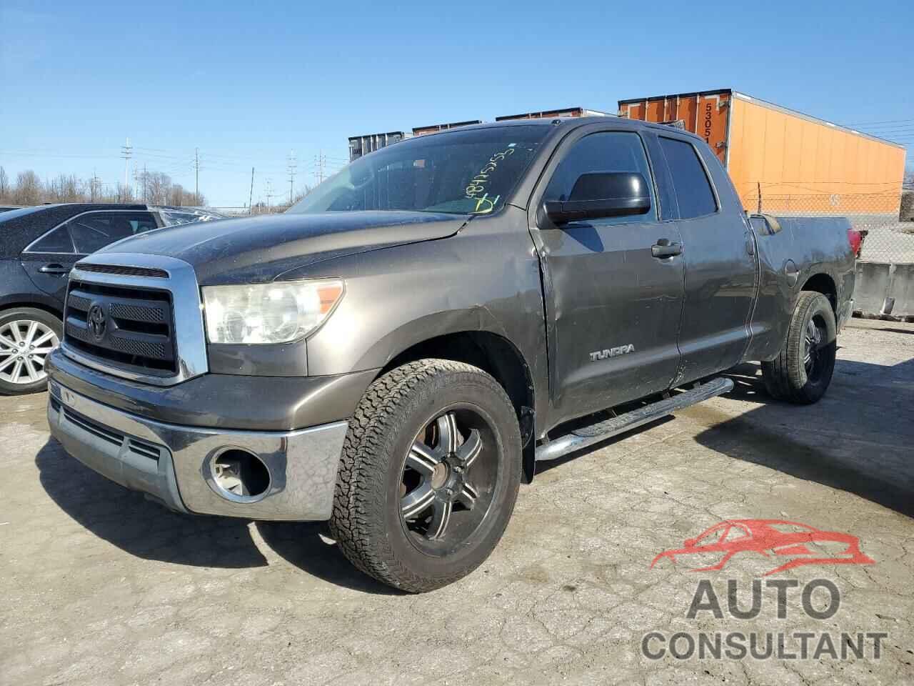 TOYOTA TUNDRA 2011 - 5TFRM5F16BX025892