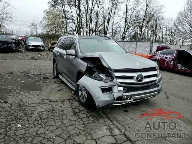 MERCEDES-BENZ GL-CLASS 2015 - 4JGDF6EE0FA533603