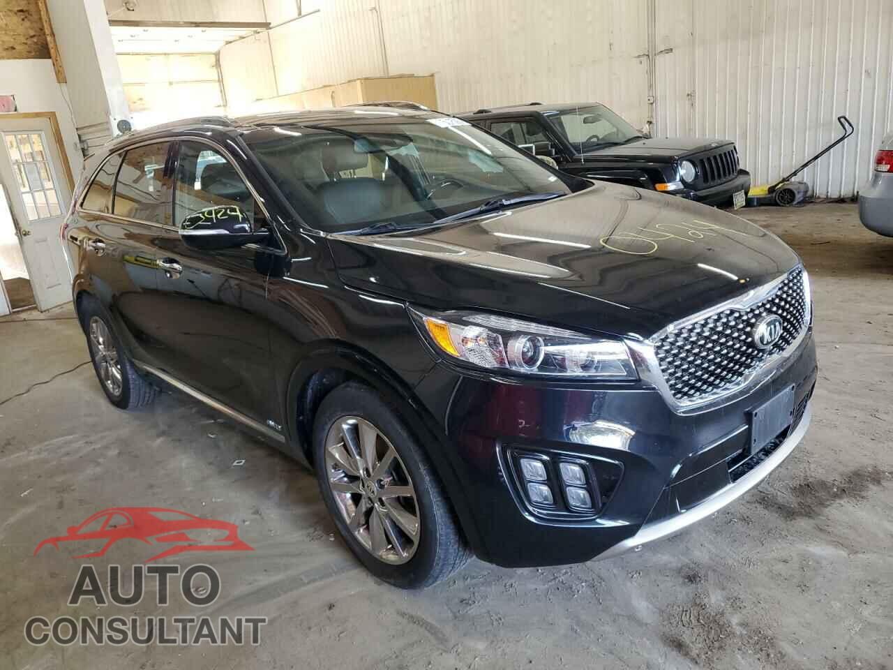 KIA SORENTO 2018 - 5XYPKDA59JG360244