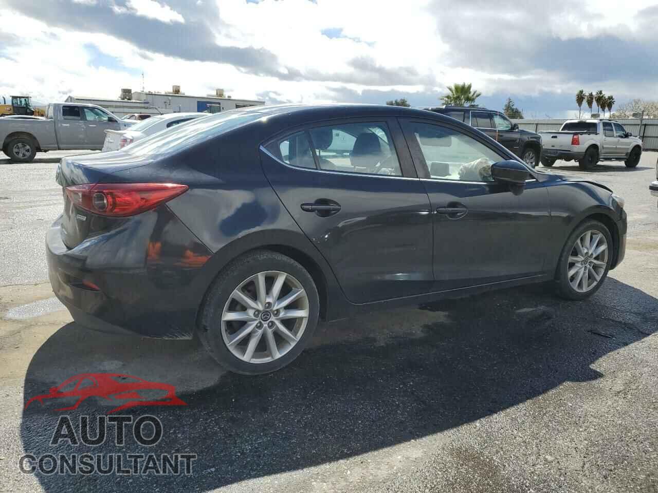 MAZDA 3 2017 - JM1BN1V70H1108176