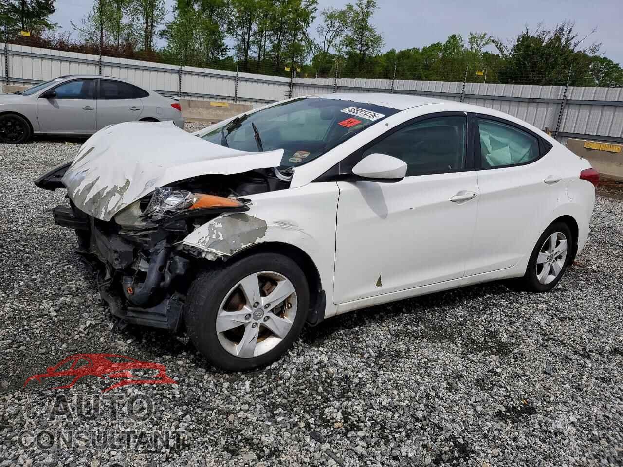 HYUNDAI ELANTRA 2012 - 5NPDH4AE1CH149763