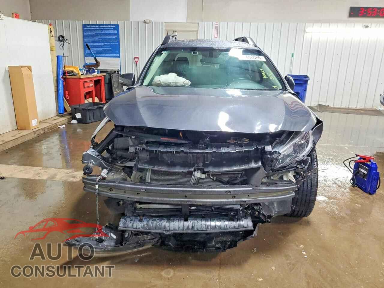 SUBARU OUTBACK 2018 - 4S4BSANC4J3205506
