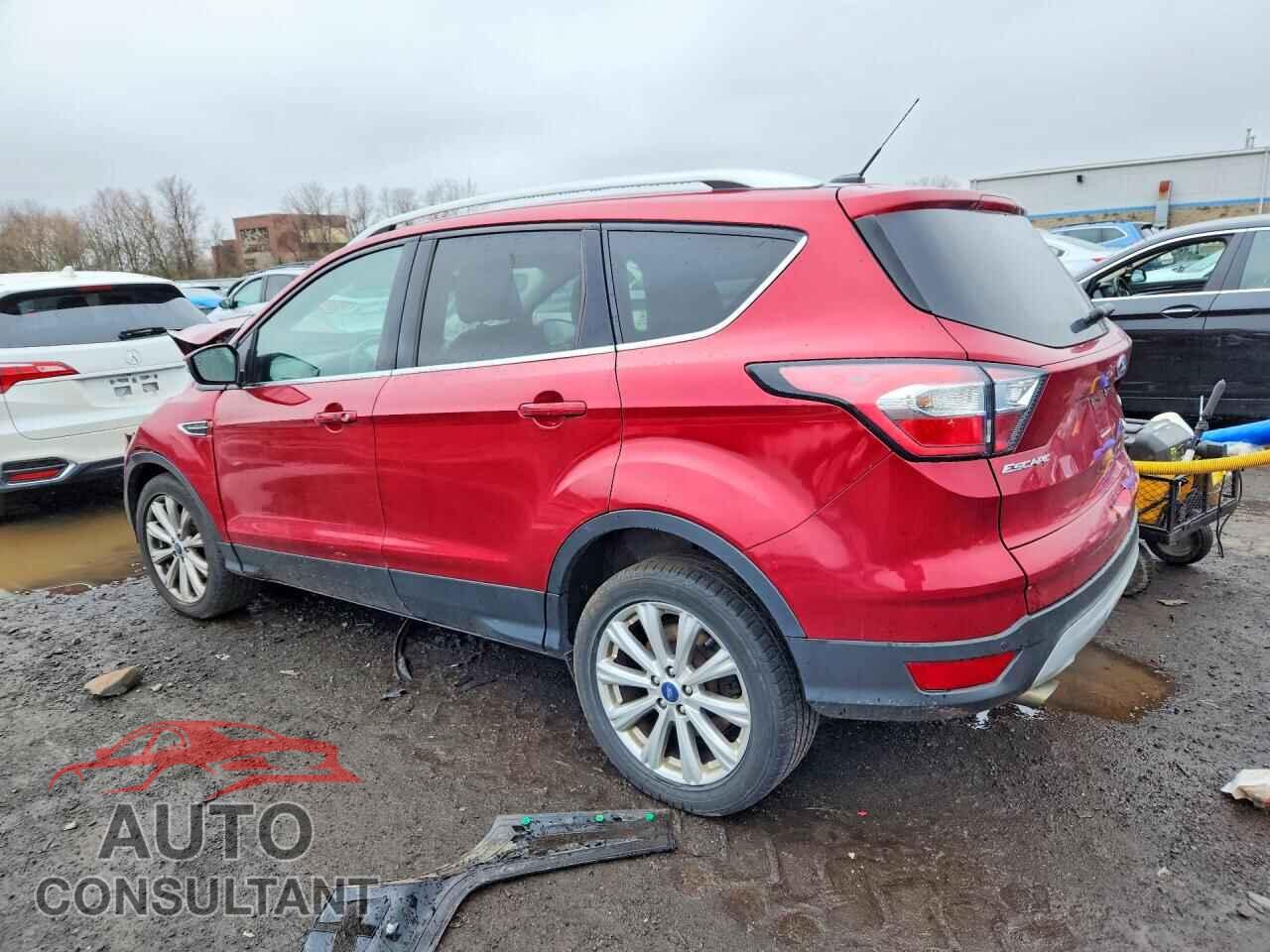 FORD ESCAPE 2017 - 1FMCU9J93HUD32467