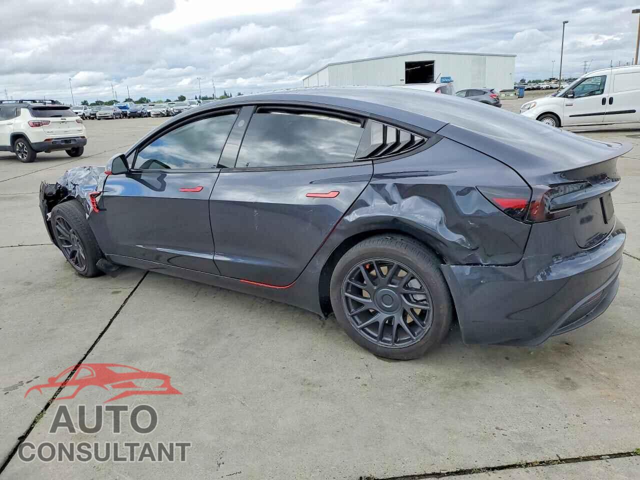 TESLA MODEL 3 2024 - 5YJ3E1EAXRF783610
