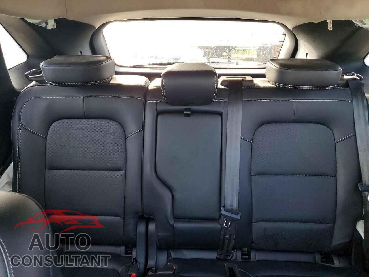FORD ESCAPE 2020 - 1FMCU0H60LUA06643