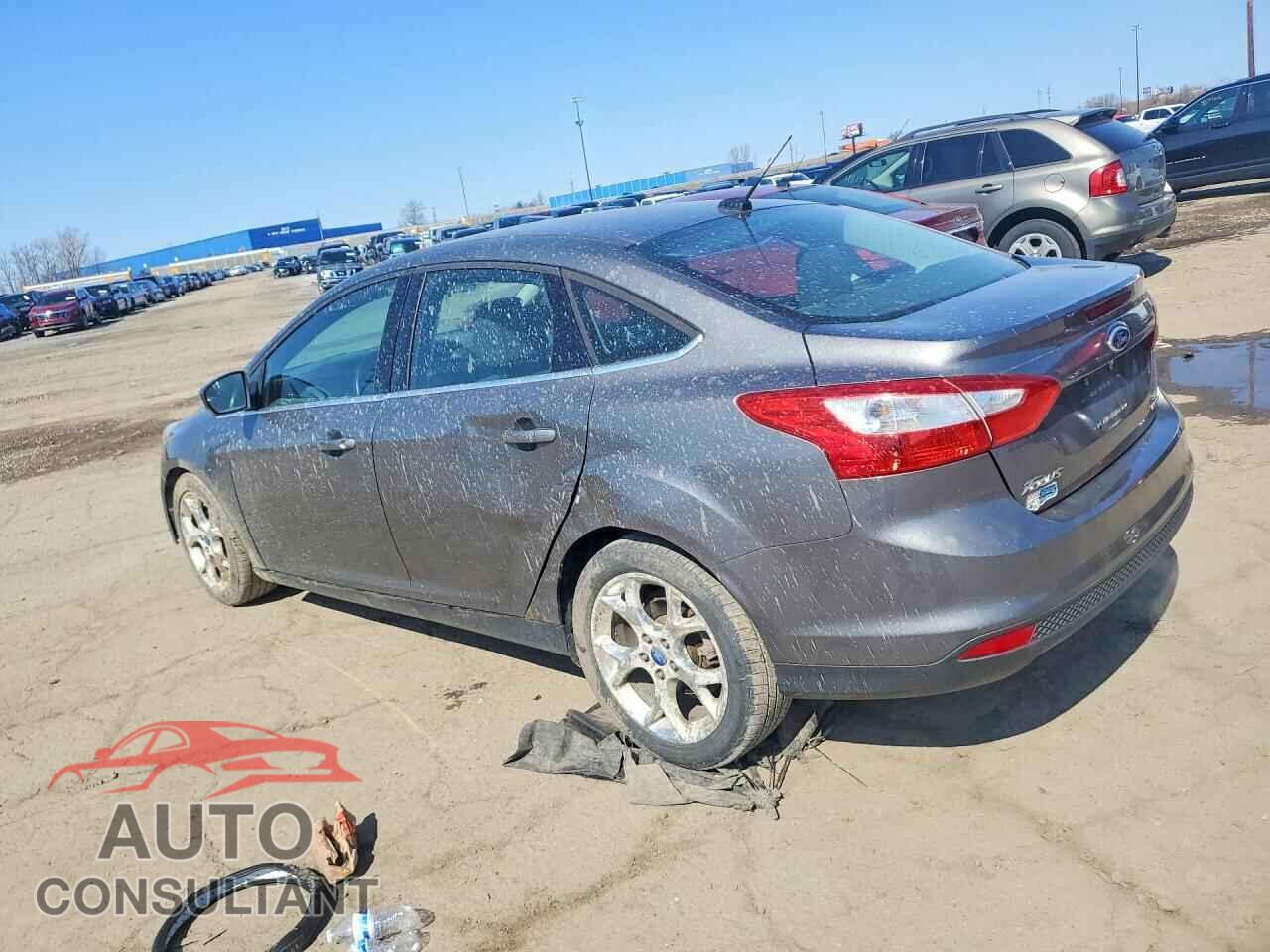FORD FOCUS 2012 - 1FAHP3H21CL402916