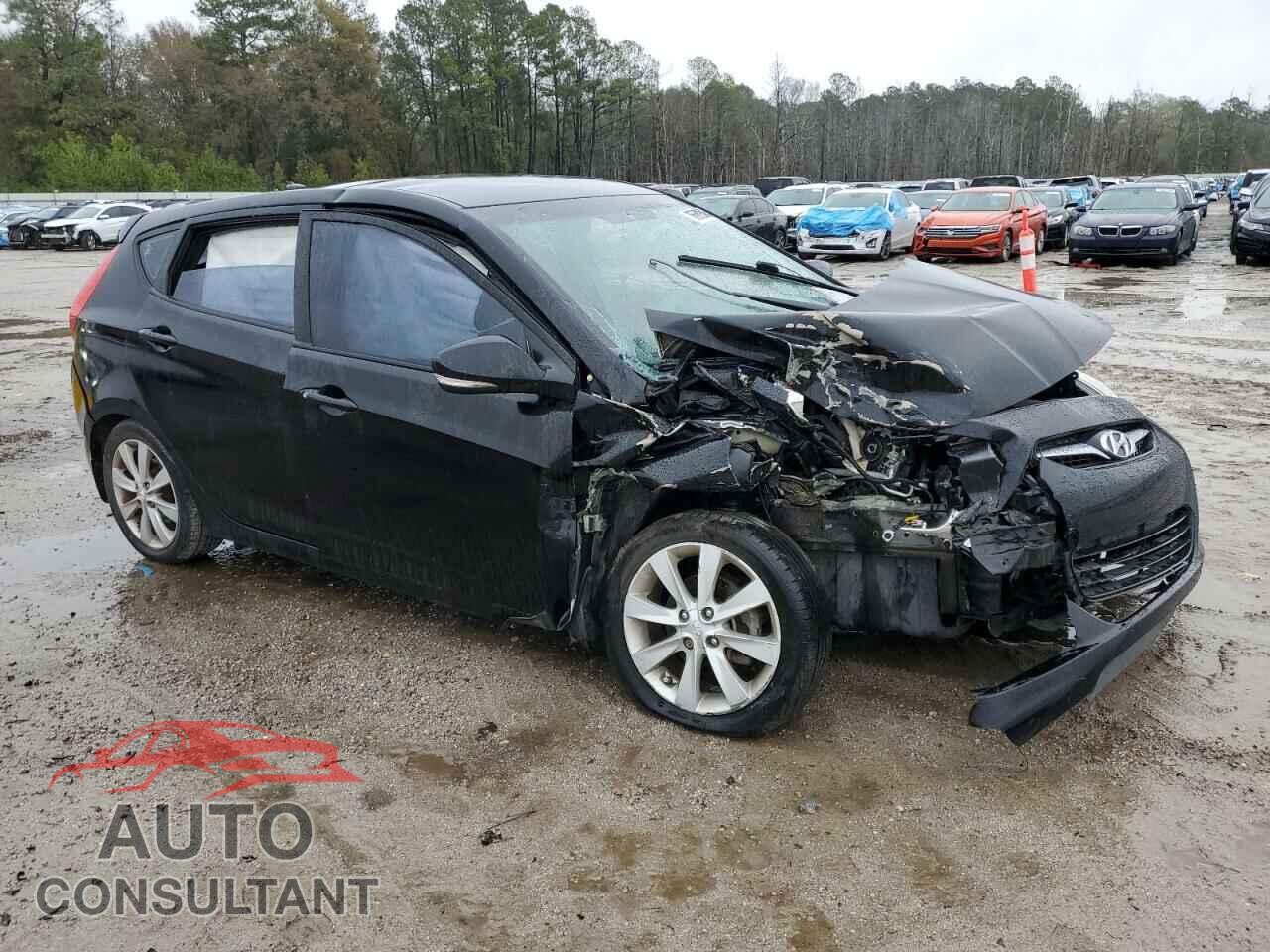 HYUNDAI ACCENT 2013 - KMHCU5AE1DU130498