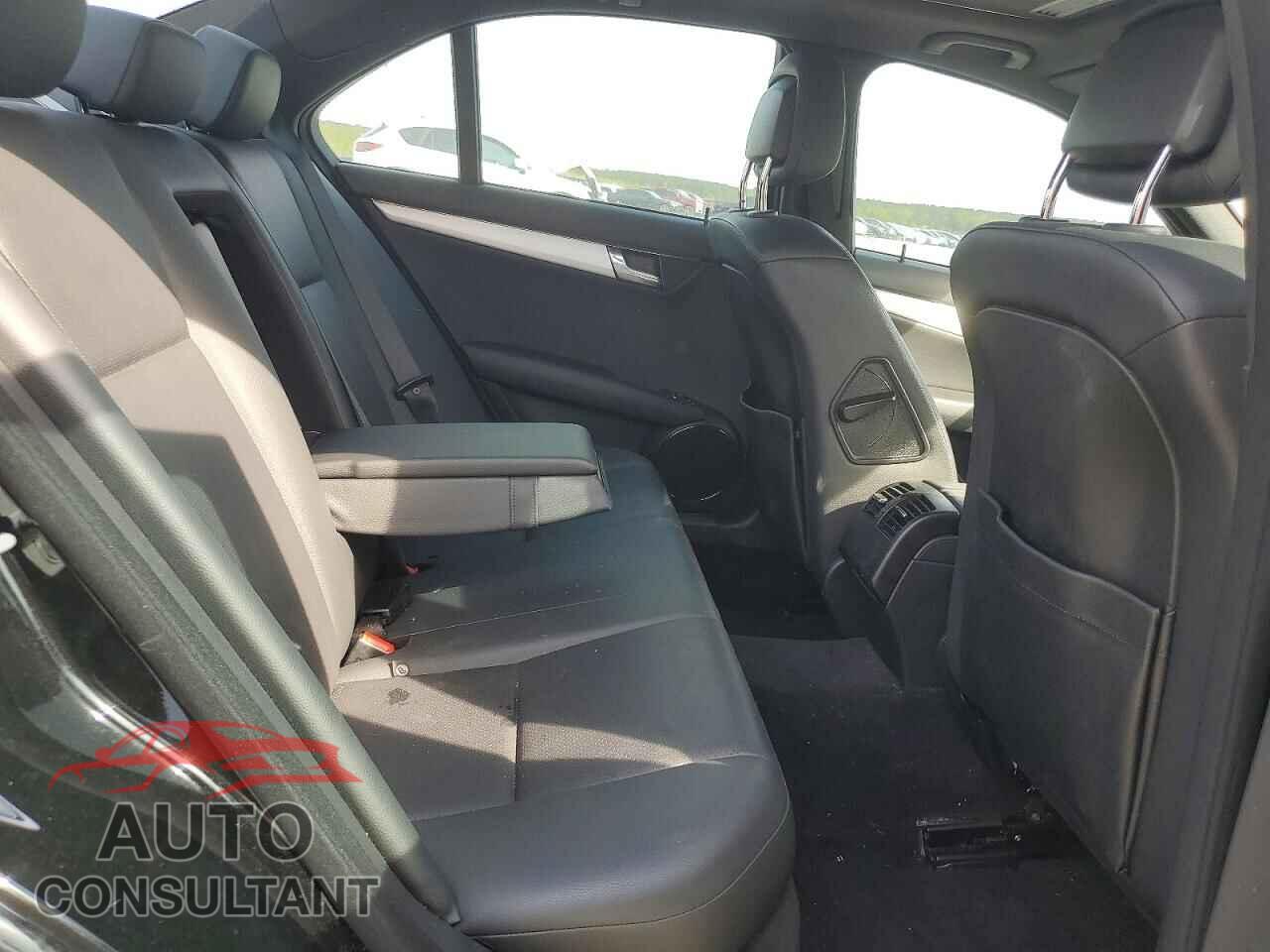 MERCEDES-BENZ C-CLASS 2010 - WDDGF5EB6AF411119