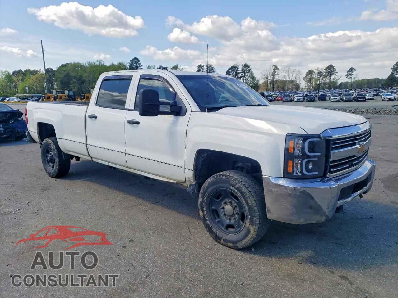 CHEVROLET SILVERADO 2015 - 1GC1KUEG2FF136874