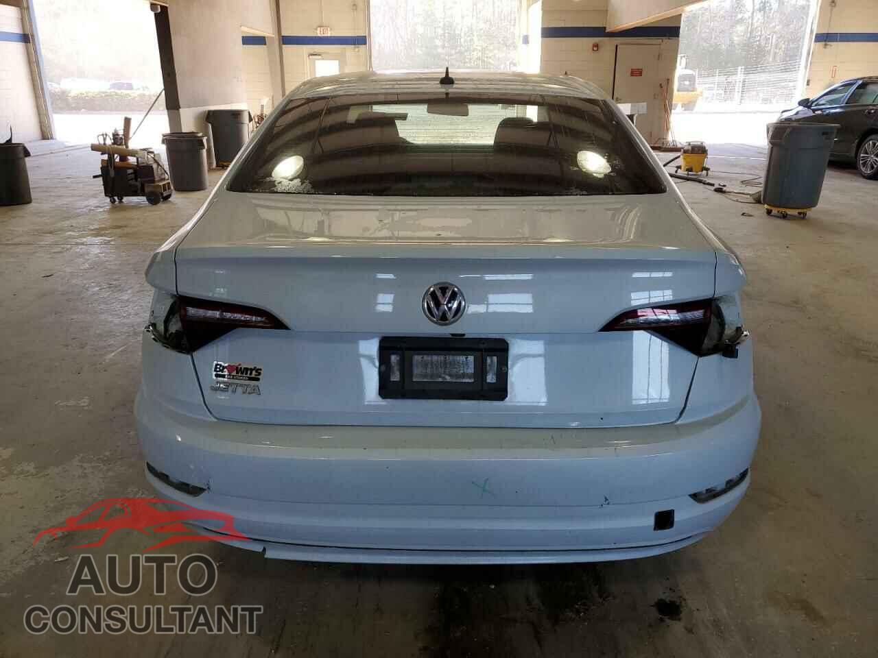 VOLKSWAGEN JETTA 2019 - 3VWC57BU2KM081278