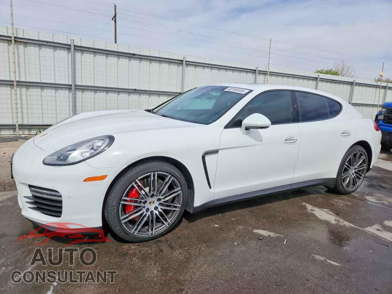 PORSCHE PANAMERA 2015 - WP0AC2A73FL070571