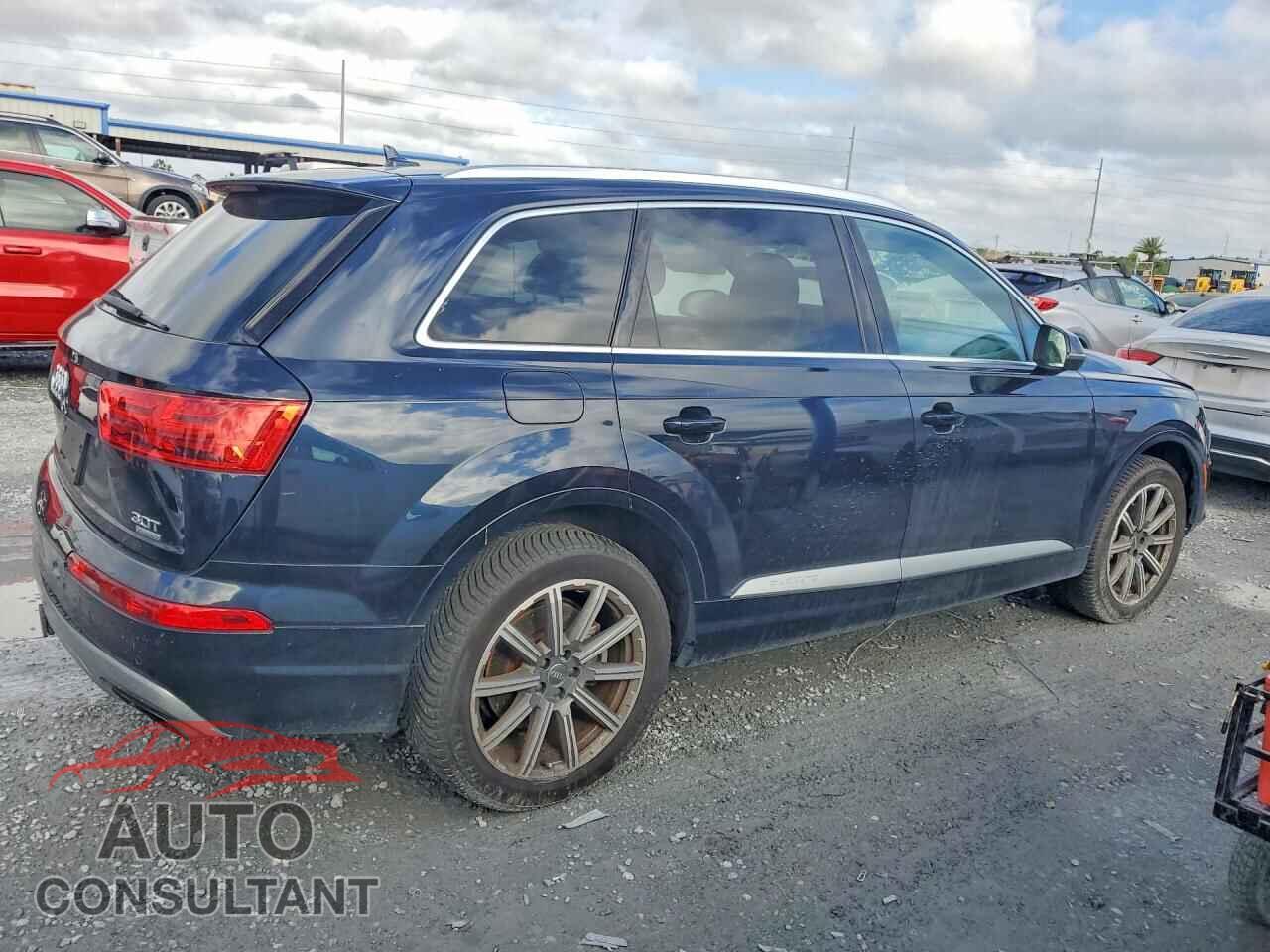AUDI Q7 2018 - WA1VAAF74JD006921