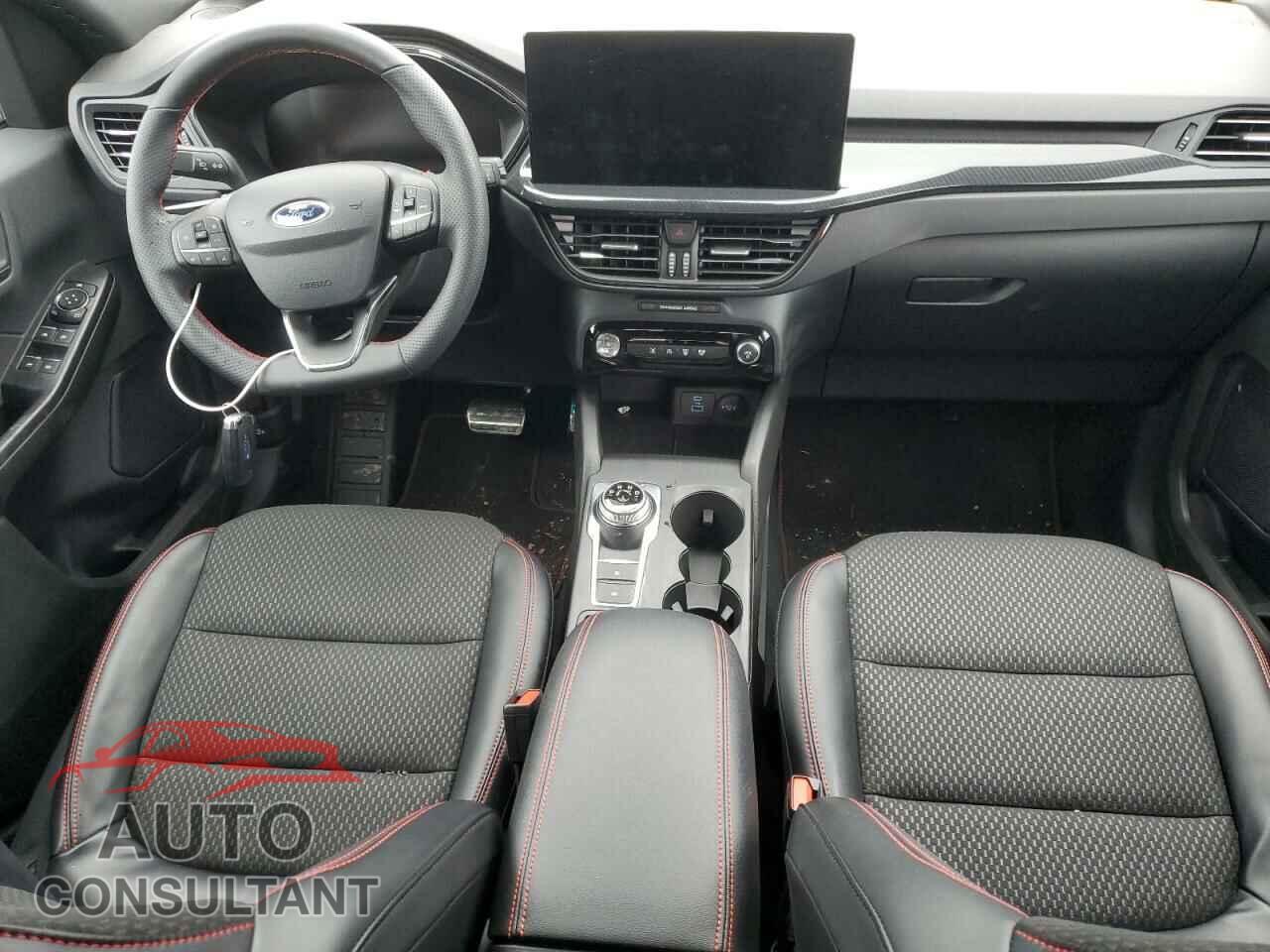 FORD ESCAPE ST 2023 - 1FMCU0MNXPUB39381