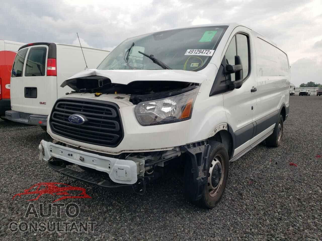 FORD TRANSIT CO 2018 - 1FTYR1YMXJKA97767
