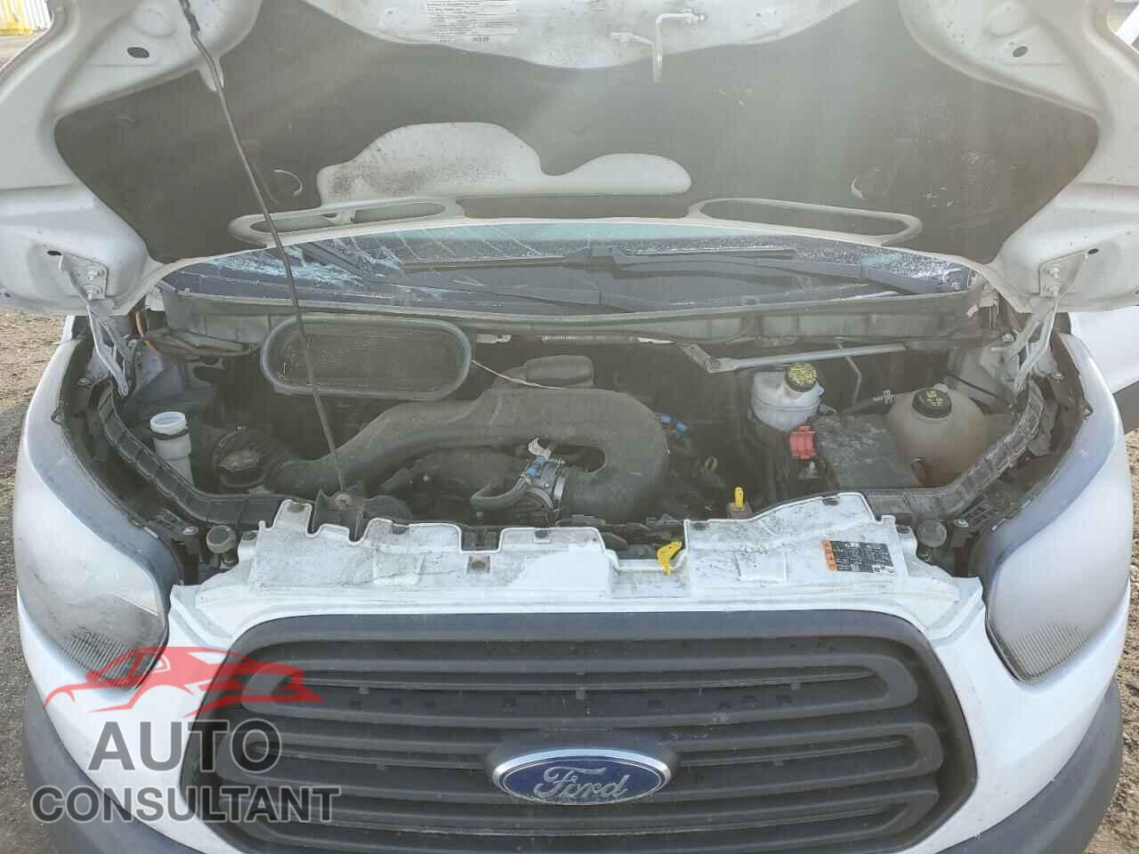 FORD TRANSIT 2018 - 1FTYR1CM7JKA56794