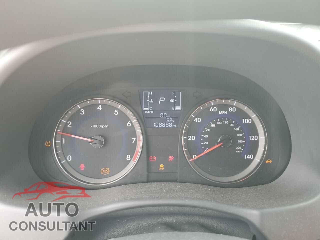 HYUNDAI ACCENT 2016 - KMHCT4AE7GU104134