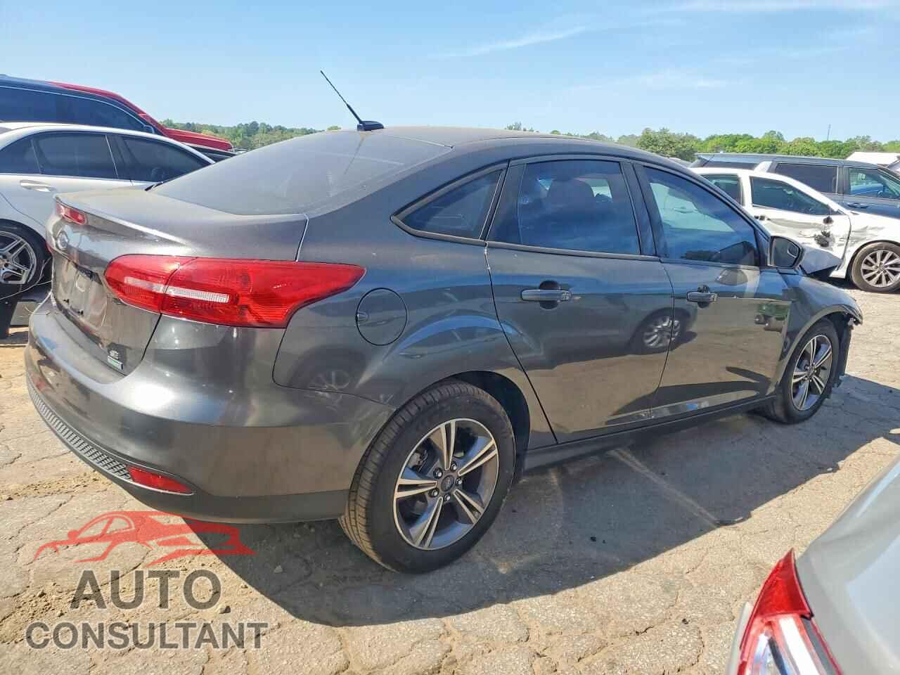 FORD FOCUS 2018 - 1FADP3FEXJL220012