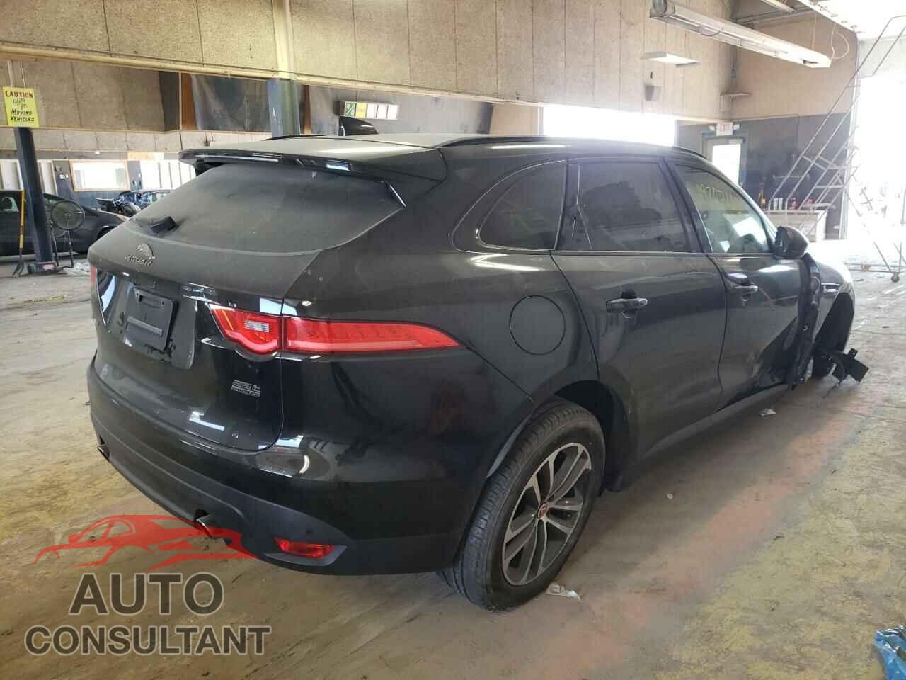 JAGUAR F-PACE 2018 - SADCJ2FX8JA271222