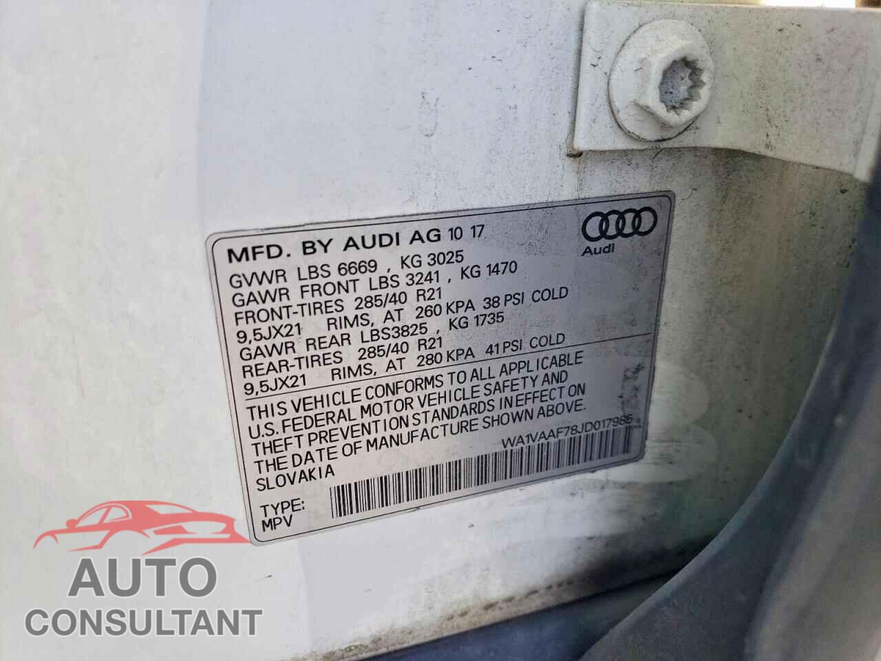 AUDI Q7 2018 - WA1VAAF78JD017985