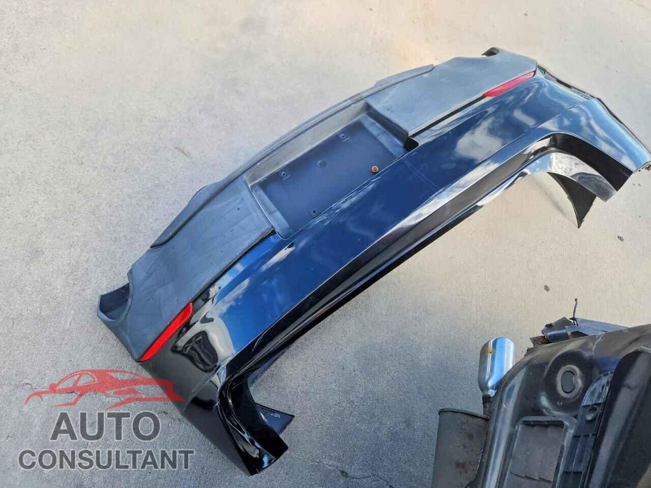 FORD TAURUS 2014 - 1FAHP2E82EG145781