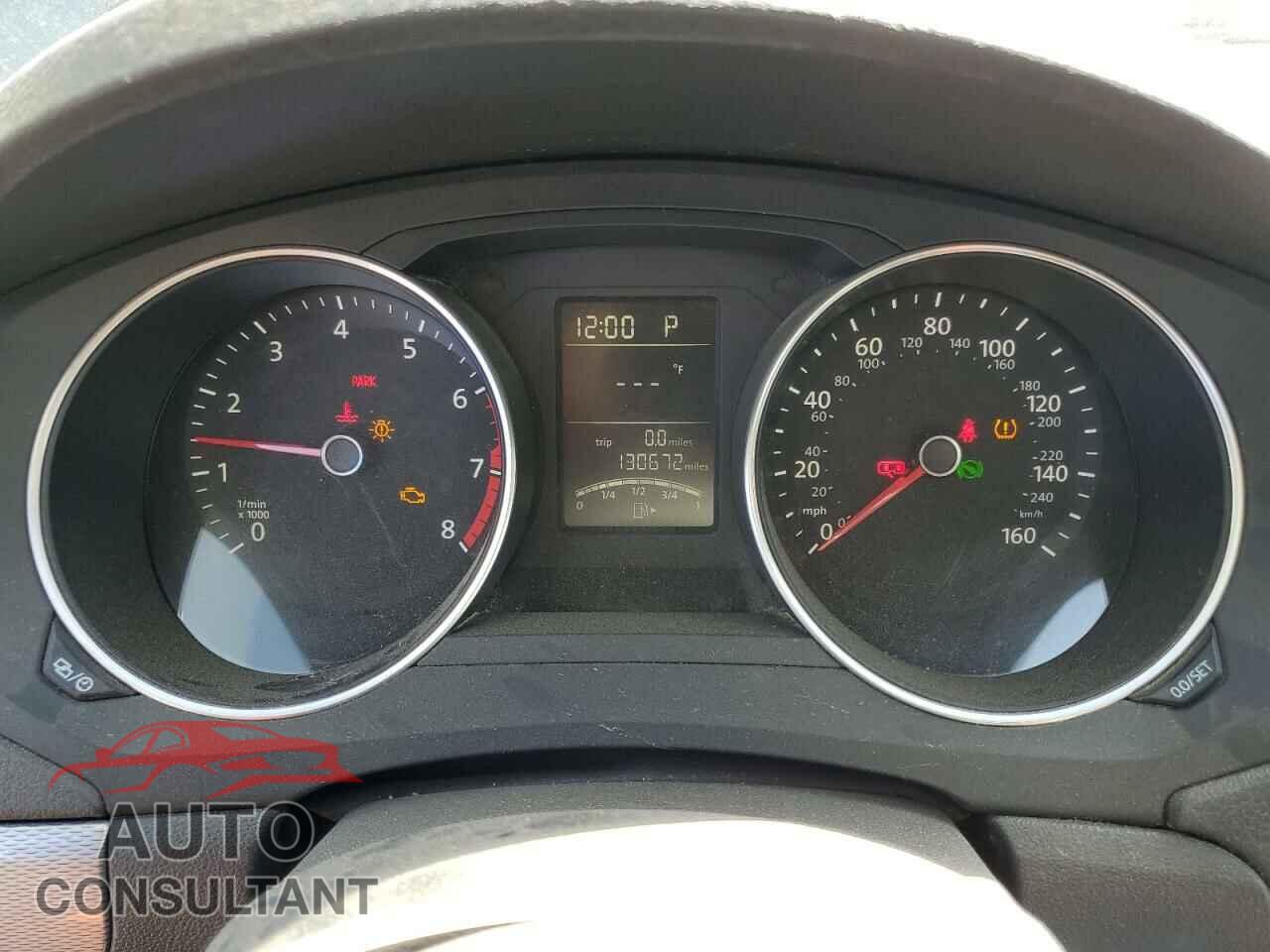 VOLKSWAGEN JETTA 2018 - 3VW2B7AJ3JM258303