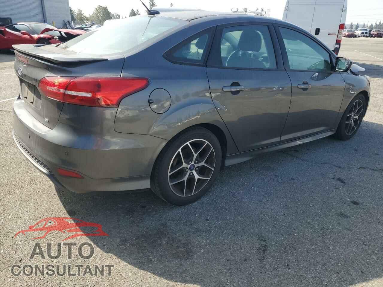 FORD FOCUS 2015 - 1FADP3F21FL380339