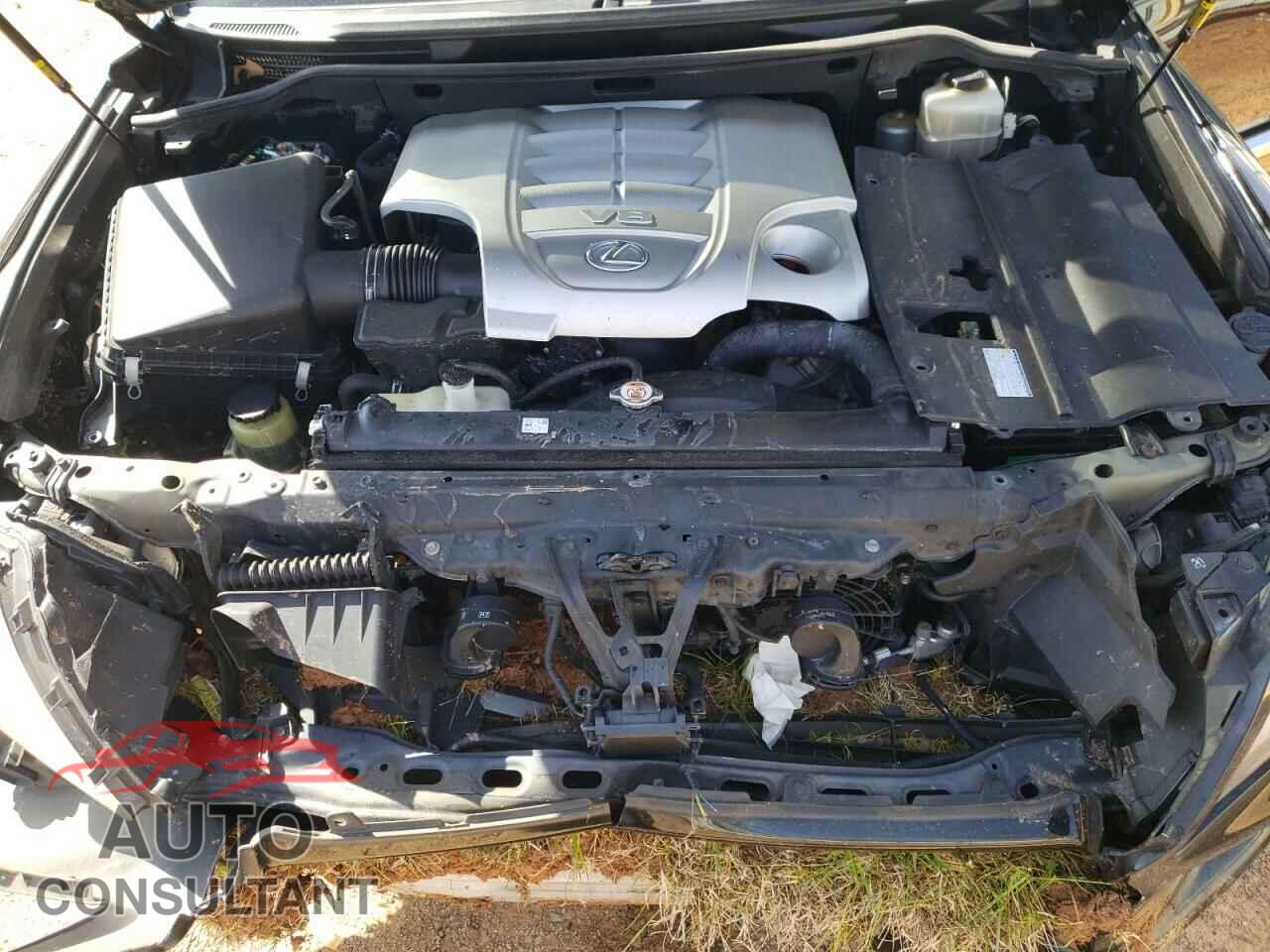 LEXUS LX570 2014 - JTJHY7AX4E4135852