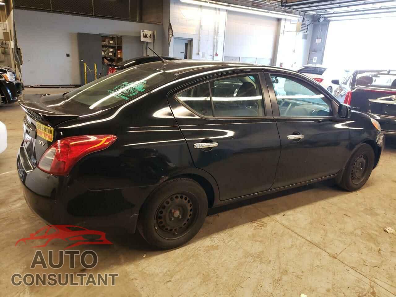 NISSAN VERSA 2013 - 3N1CN7AP9DL891078