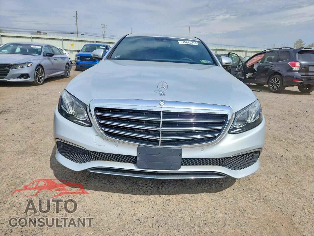MERCEDES-BENZ E-CLASS 2017 - WDDZF4KB0HA123708