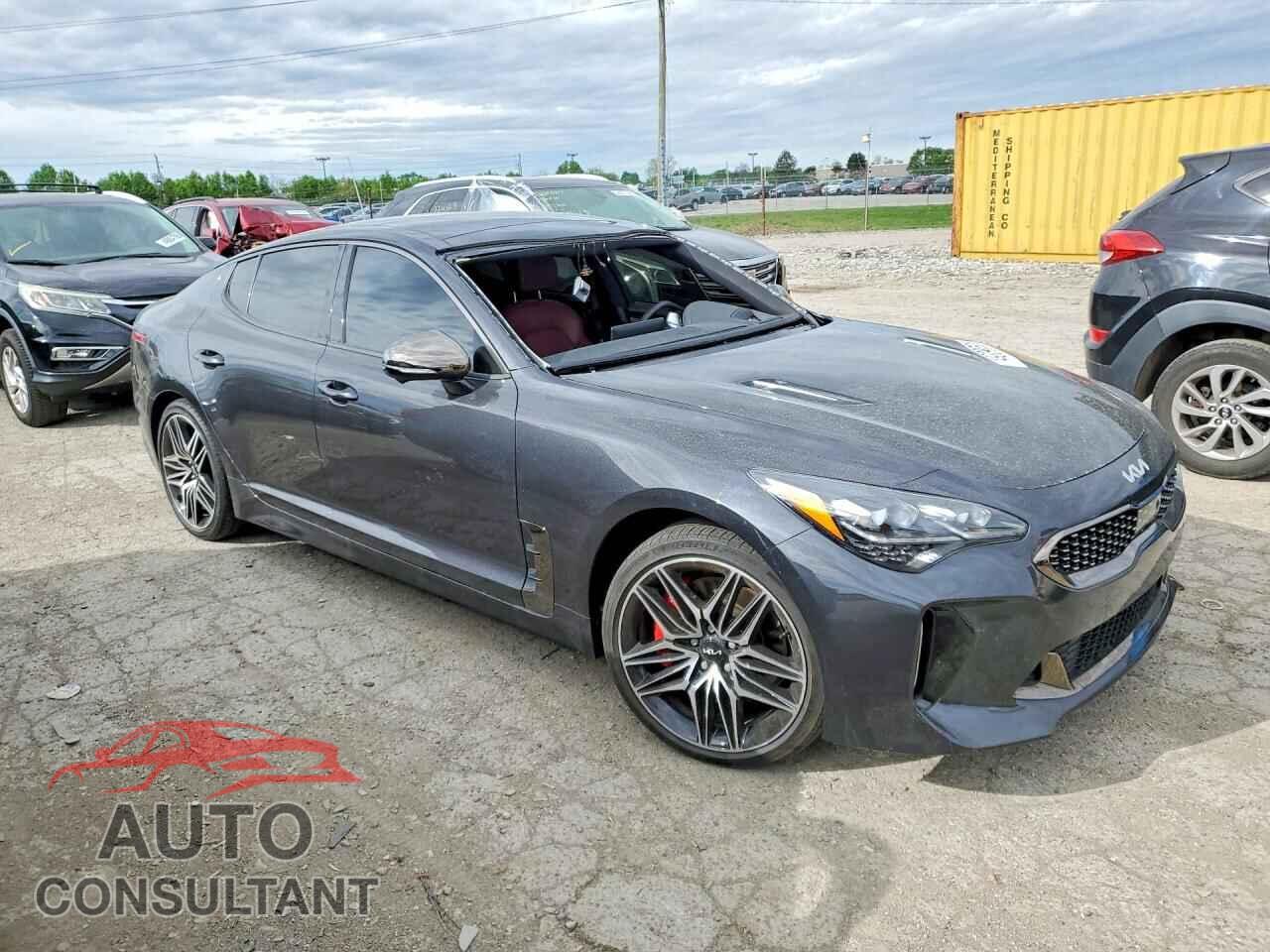 KIA STINGER 2023 - KNAE55LC2P6129730