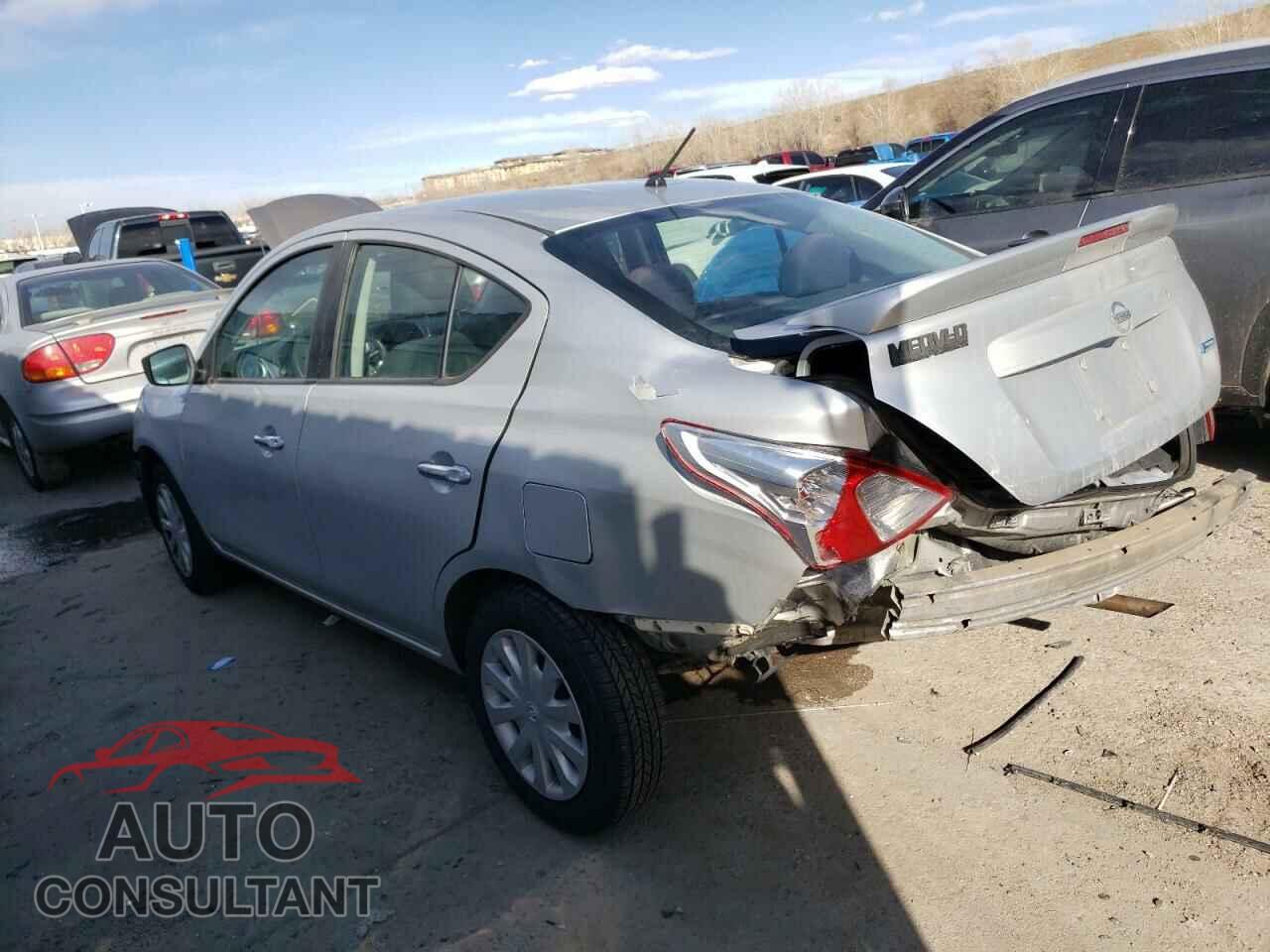 NISSAN VERSA 2016 - 3N1CN7AP7GL839467