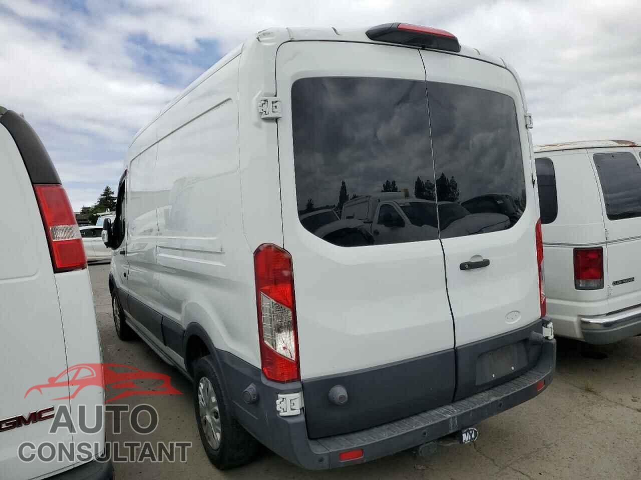 FORD TRANSIT 2018 - 1FTYR2CG1JKA05288